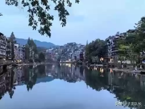 凤凰古城旅游攻略(凤凰古城游玩注意事项)插图5