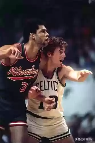 凯尔特人历史十大前锋阵容(nba篮球大师阵容搭配表)插图3 凯尔特人历史十大前锋阵容(nba篮球大师阵容搭配表)插图3
