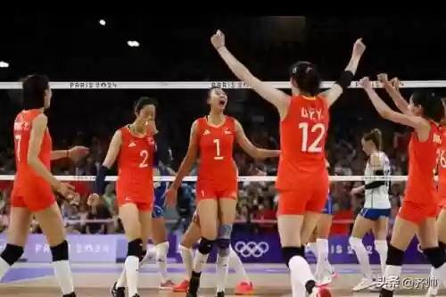 中国女排世界首发阵容名单(世界排球排行榜前十名)