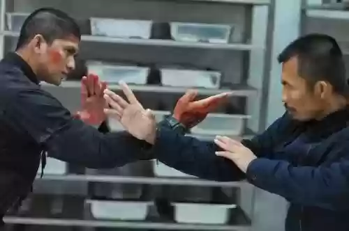 突袭3和爆头是一个影片吗(爆头3)插图1