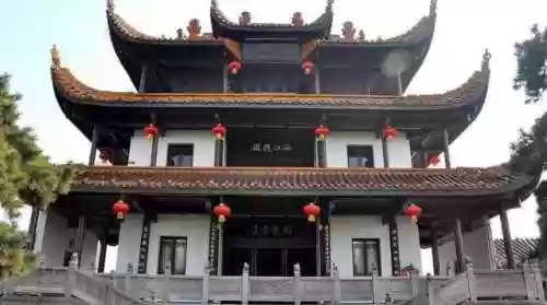 家族名字大全唯美古风(仙气十足的家族名字)插图7 家族名字大全唯美古风(仙气十足的家族名字)插图7