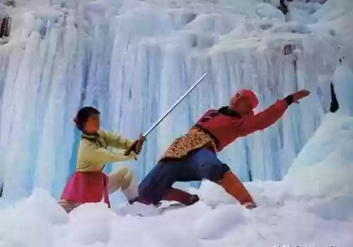 老版武侠小说大全(80年代武侠小说)插图8 老版武侠小说大全(80年代武侠小说)插图8