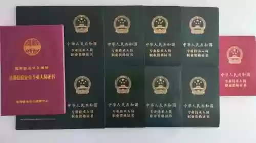 真实赛车3无限金币2022(rr3无限金币)插图1