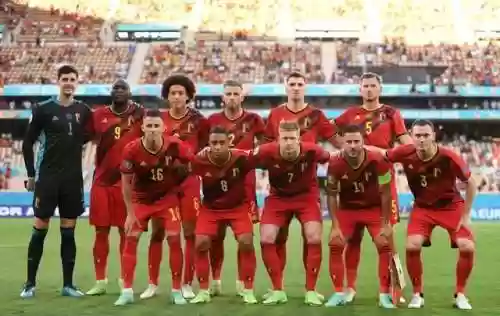 比利时踢俄罗斯阵容多少年(俄罗斯世界杯日本对比利时)