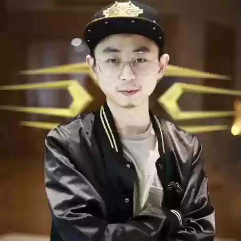 职业赛最早的德莱文阵容(德莱文怕什么英雄)插图1