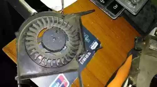 游戏卡顿怎么解决(如何让手机玩游戏不卡顿)插图1