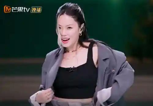 集体翻车阵容大全名字(老艺术家集体翻车了)