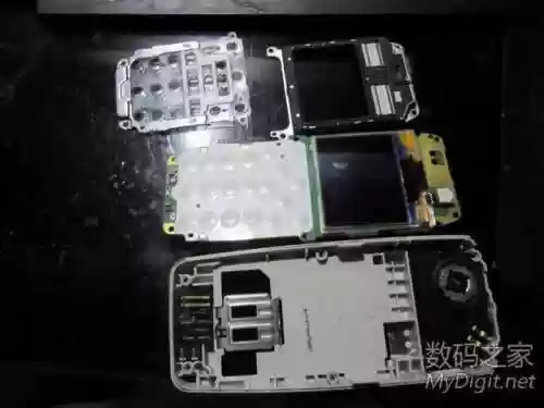 诺基亚1110(诺基亚1110当年卖多少钱)插图4