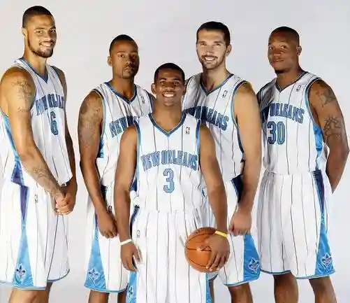 达拉斯小牛0708年阵容(2011年nba小牛队阵容)