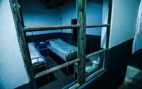 鬼屋大逃脱小游戏(密室逃脱小游戏手机版)插图1