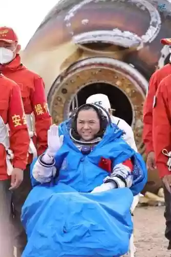 神舟15号载人飞船对接(神舟十六号飞船发射成功)插图27