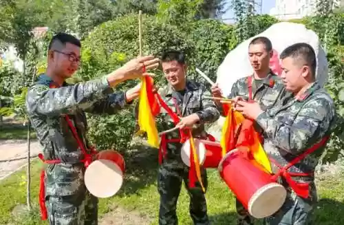 阵容威武意思(阵容大是什么意思)插图6