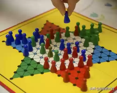 跳棋规则图解一步一图(跳棋的规则和跳法简单易懂)插图1
