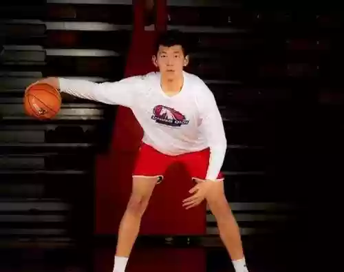 辽宁男篮青训四大天王阵容(辽宁男篮首发阵容)