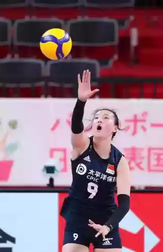 世界赛半决赛中国女排阵容(2015女排世界杯最佳阵容)