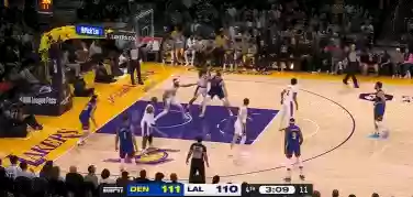 詹姆斯17分逆转湖人(nba湖人詹姆斯51分全场录像)插图25