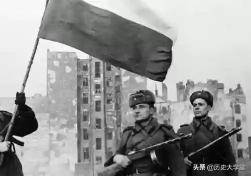 二战欧洲最强阵容是谁(历届欧洲最佳阵容)插图3