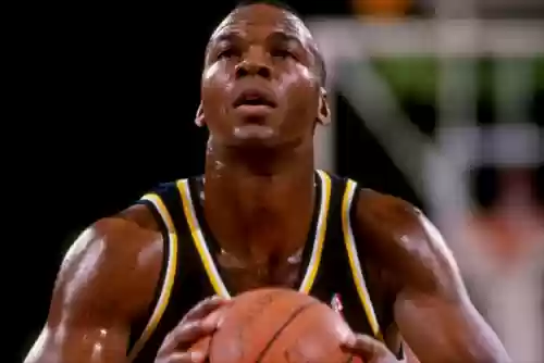 历届最佳新秀阵容(NBA历史最佳新秀中位位置)插图6