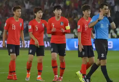 韩国经典阵容(韩国足球历史最佳阵容)插图35