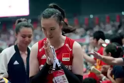 中国女排二号阵容图片(中国女排一队和二队的成员)插图2 中国女排二号阵容图片(中国女排一队和二队的成员)插图2