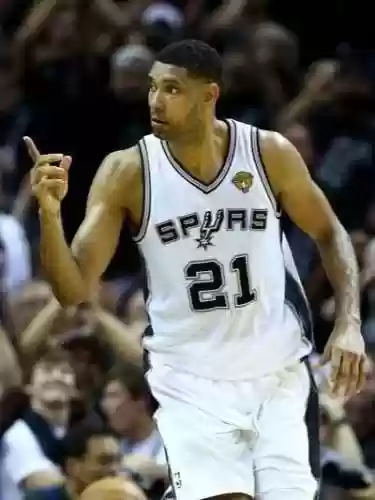 阵容搭配篮球(nba篮球大师最强阵容推荐)插图3