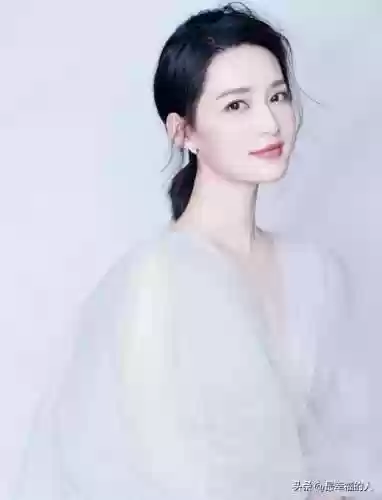 超强美女阵容(女神联盟2最强阵容)插图4 超强美女阵容(女神联盟2最强阵容)插图4