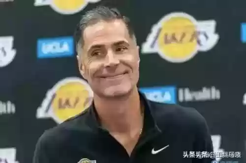 湖人怎么获得第一中锋阵容(湖人球衣怎么搭配)插图3