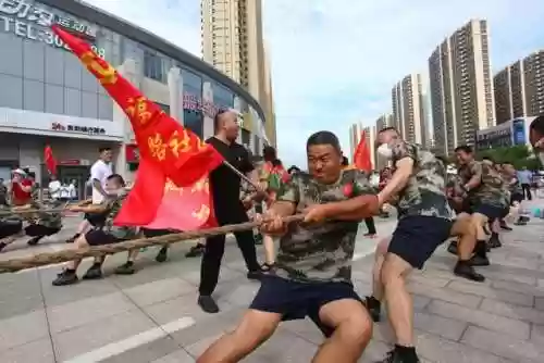 队列阵容表演(军训花式队列表演)插图1