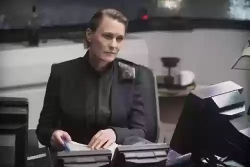 银翼杀手2049演员表(银翼杀手K是谁的儿子)插图10