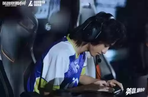 英雄联盟2周年盛典(lol七周年庆典完整版)插图1