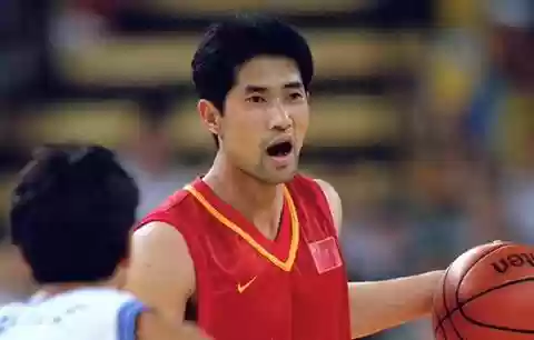 姚明国家队最佳阵容阵容(世界足球最佳阵容11人)插图4