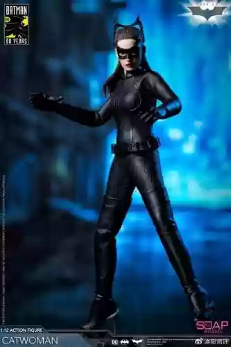 黑暗骑士崛起猫女(蝙蝠侠有猫女的是哪一部)插图2 黑暗骑士崛起猫女(蝙蝠侠有猫女的是哪一部)插图2