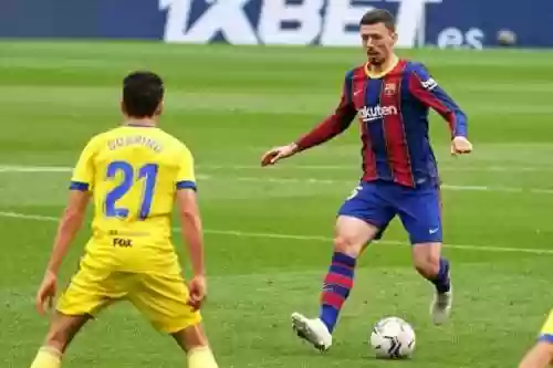 当前巴萨边后卫阵容阵容(巴萨边后卫FIFAol4)