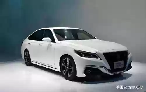 皇冠的阵容(诸神皇冠战马怎么获得)