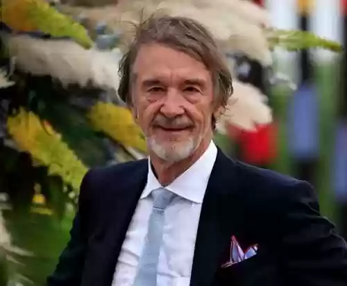 曼联现在几个外援阵容(曼联历史最强阵容)