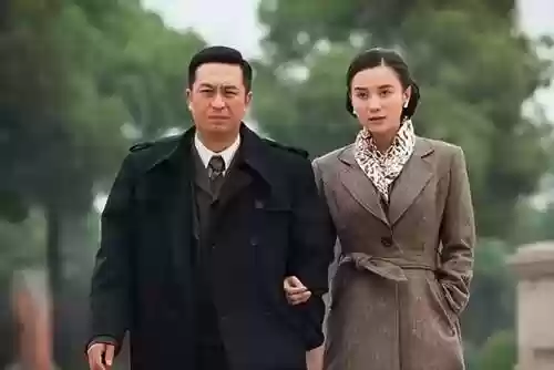 悬崖电视剧演员阵容介绍(电视剧《悬崖》主要演员)插图4 悬崖电视剧演员阵容介绍(电视剧《悬崖》主要演员)插图4