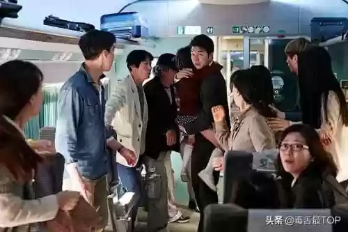 好看的丧尸病毒灾难片(如果丧尸病毒爆发人类还能活多久)插图16