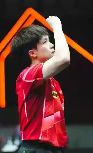 真实现实中被打出来的阵容(现实多人游戏有什么好玩的游戏)插图1
