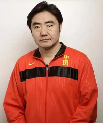 精狮篮球 阵容(篮球五小阵容怎么打)