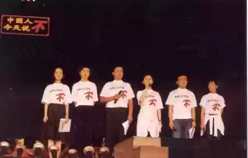 凤凰卫视中文台(凤凰卫视资讯台在线直播免费观看)