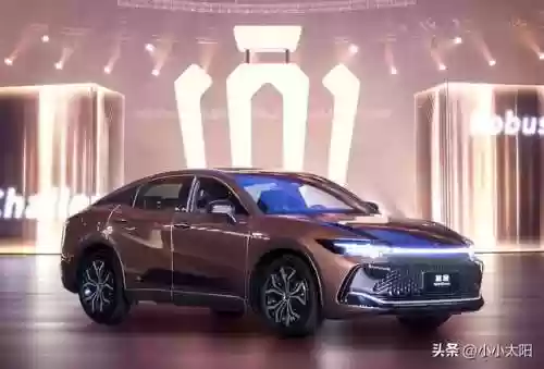 皇冠冲刺阵容(诸神皇冠战马怎么获得)插图3