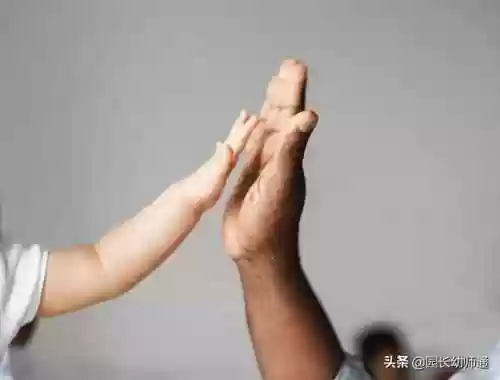 幼儿音乐游戏100例(音乐的游戏有哪些)插图1