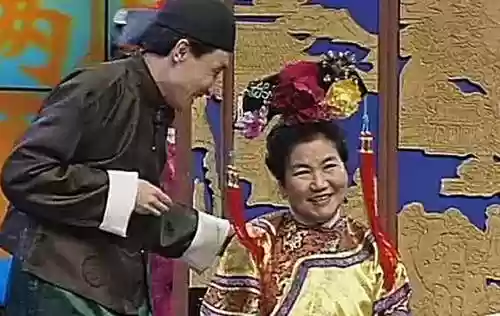 赵丽蓉出殡阵容(赵丽蓉得了啥病?)插图4 赵丽蓉出殡阵容(赵丽蓉得了啥病?)插图4