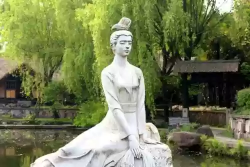 貂蝉的脚臭吗(王者荣耀貂蝉有脚气吗)插图1