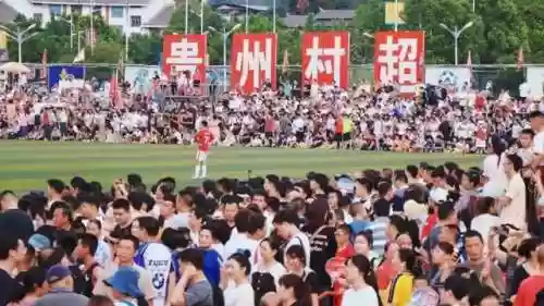 谭咏麟绝世阵容(谭咏麟十大劲歌金曲)插图3