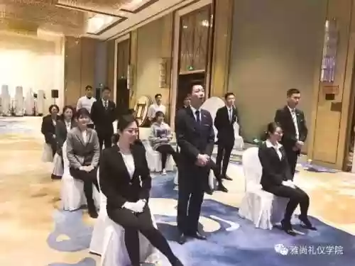 礼仪阵容培训(礼仪培训ppt课件)插图5