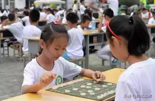象棋先手阵容(象棋最厉害的开局布阵)