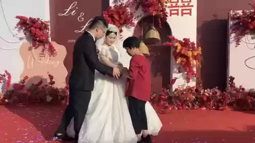 广西农民婚礼阵容设计(广西农村酒席菜单大全图片)插图3 广西农民婚礼阵容设计(广西农村酒席菜单大全图片)插图3