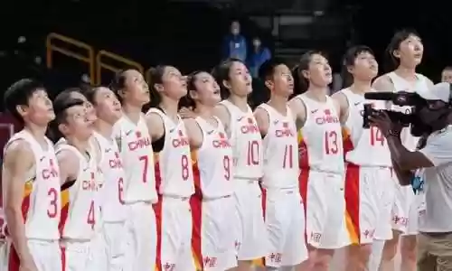 女子篮球阵容(篮球阵容位置图解)插图9