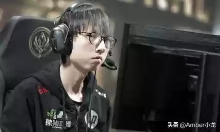 皇族早期阵容(皇族s3阵容有韩国人吗)插图13